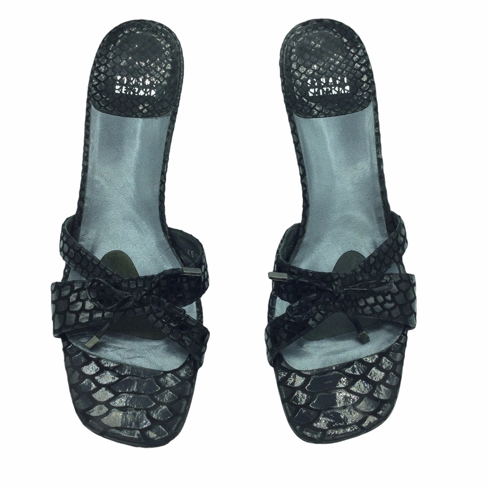 Stuart Weitzman Croc Embossed Leather square toe